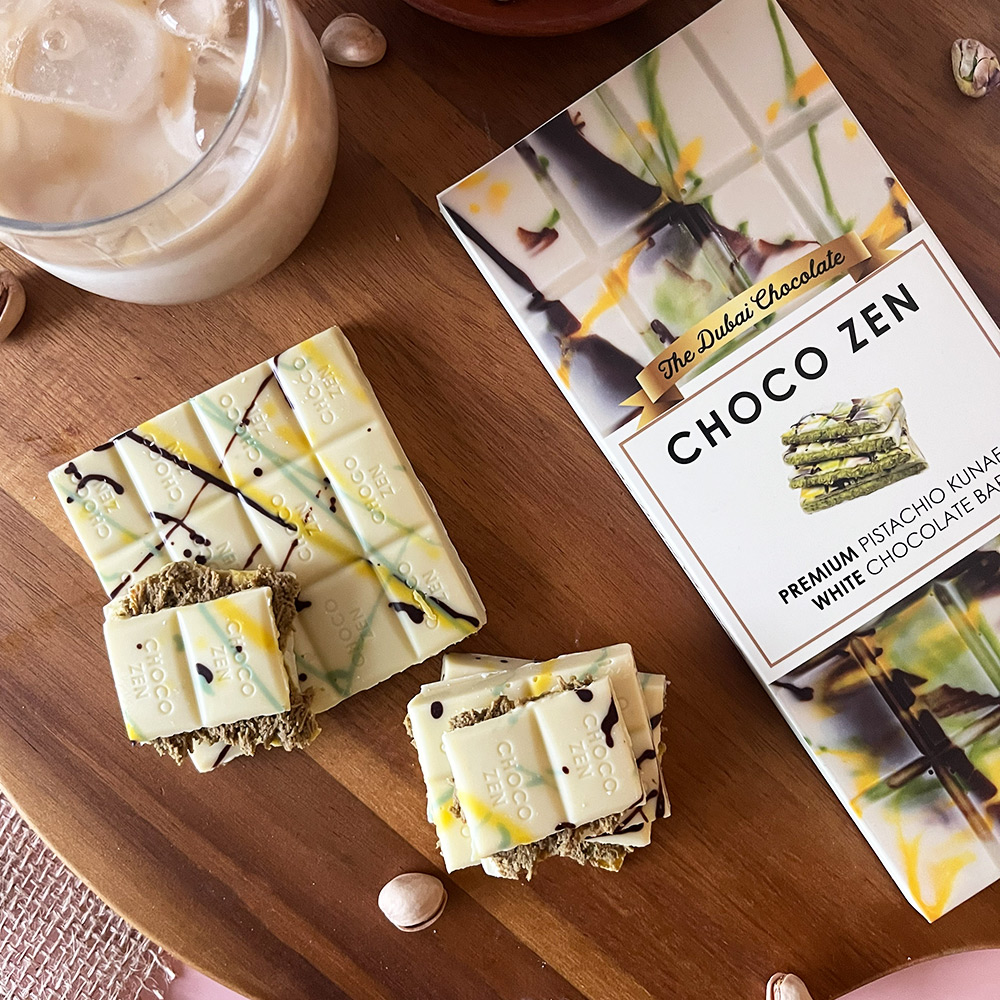 Chocozen 杜拜開心果巧克力 100g -任選口味 (黑巧克力/白巧克力)