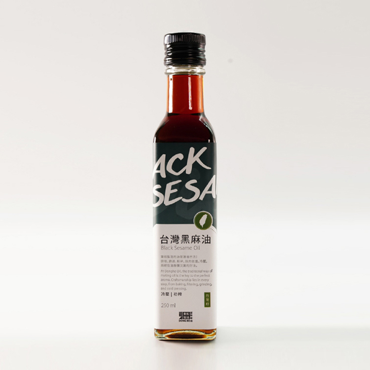 【東和 百年老店】台灣黑芝麻油 (250ml)