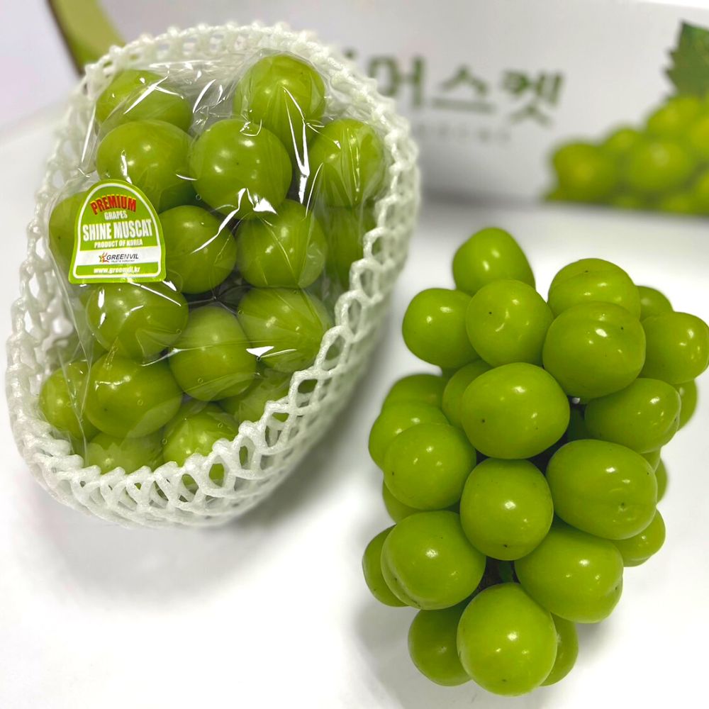 RealShop 真食材本舖 韓國空運原裝香印麝香葡萄 原裝箱5-6串/約4kg±10%( 大串大果)