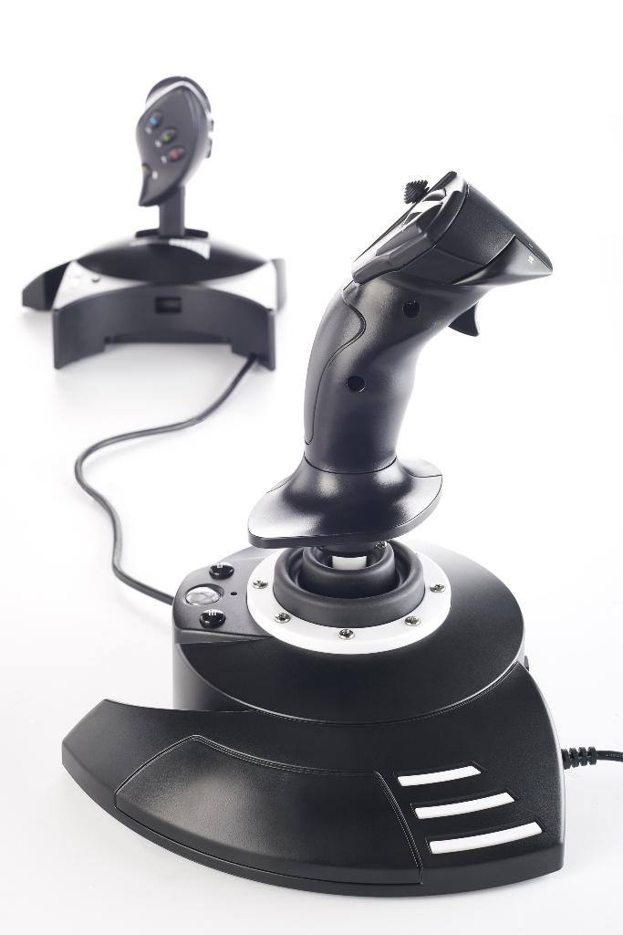 THRUSTMASTER T.Flight Hotas one飛行搖桿- PChome 24h購物