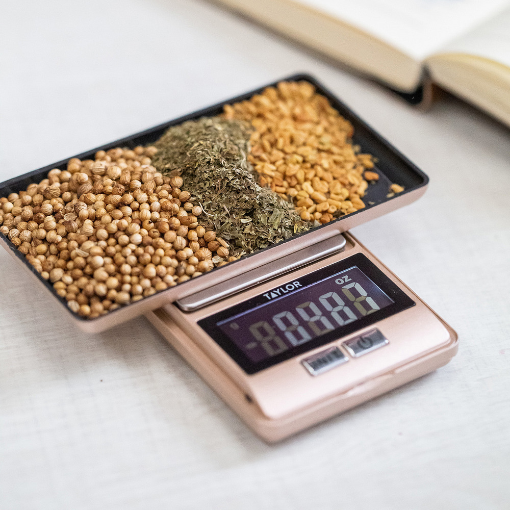 Taylor 泰勒 美國 便攜式料理電子秤(500g) / 料理秤 食物秤 烘焙秤（其他規格）