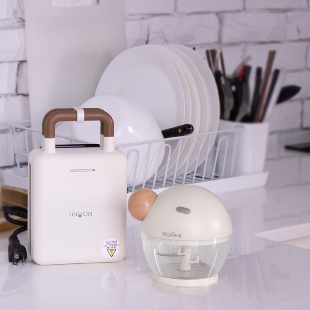 ROOMMI 料理好幫手套組 好簡單三明治機 + 圓寶寶料理機豆腐白