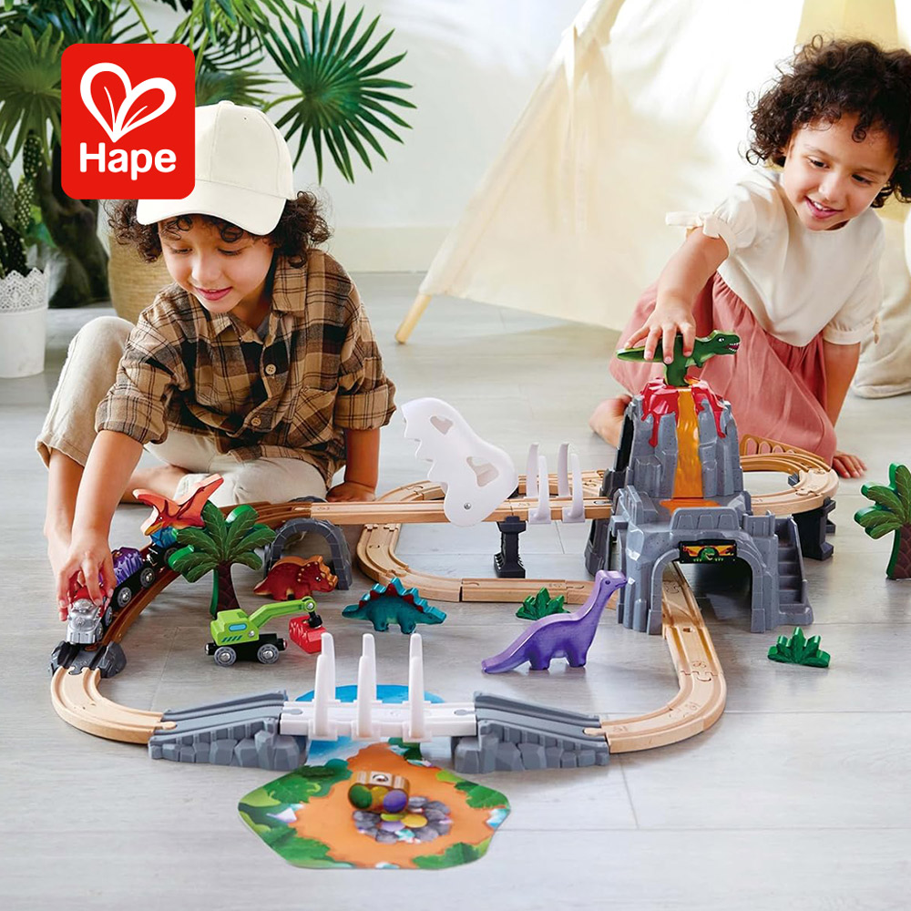Hape 火車軌道夜光恐龍組合