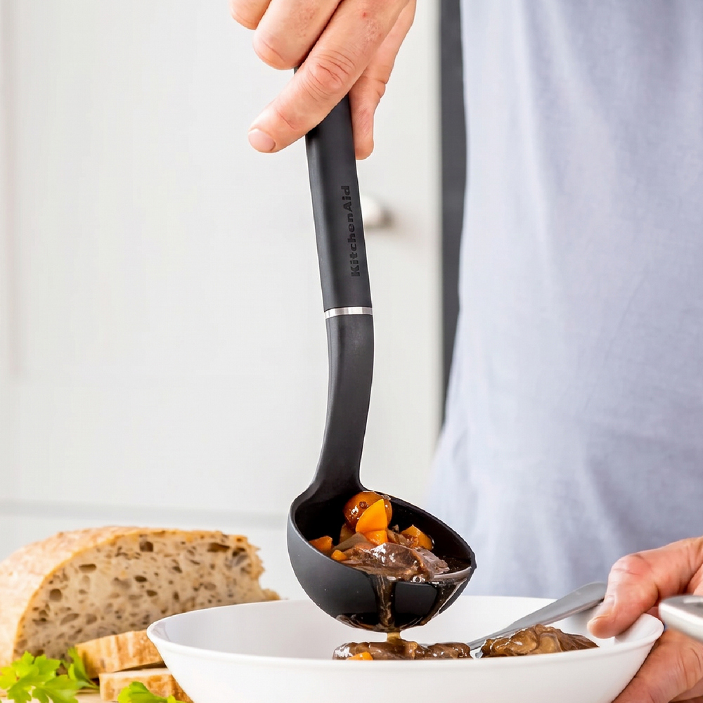 KitchenAid 美國 不沾鍋尼龍湯杓(墨黑32cm) / 湯勺 料理匙 攪拌杓 攪拌勺 可機洗 洗碗機可洗