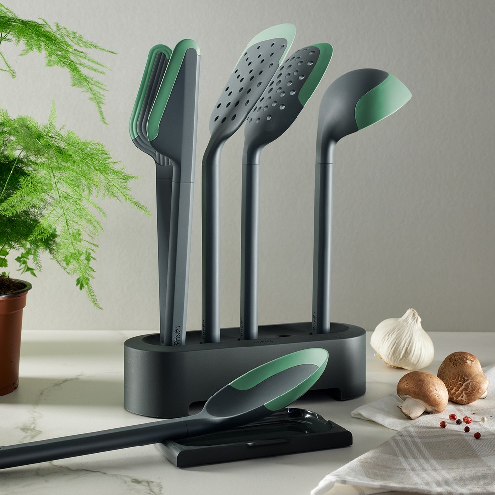 LEKUE 西班牙 附座不沾鍋矽膠廚具5件組 / 湯杓 料理匙 濾油鍋鏟 濾杓 餐夾 可機洗 洗碗機可洗