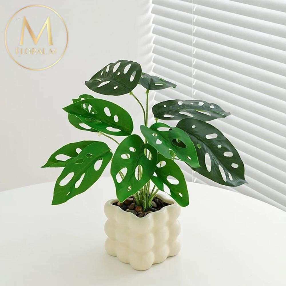 FLORAL M 花藝 仿真植物桌面30公分仙洞龜背竹高顏質人造綠植辦公桌書桌擺設不需澆水含花器