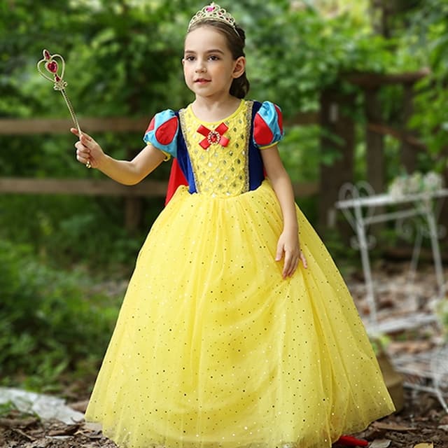 PRINCESS 荷蘭公主 Kori Deer 可莉鹿 白雪公主蓬裙亮片公主服 女童萬聖節派對變裝禮服造型攝影寫真