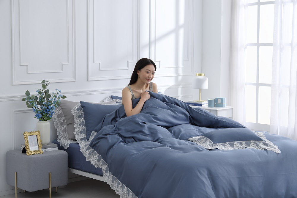 Cozy inn 雙人-墨青藍 300織 100%織萊賽爾天絲法式蕾絲床包枕套組