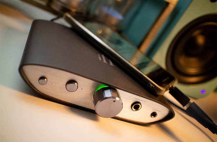 iFi Audio ZEN DAC V2 耳機擴大機平衡輸出MQA全解- PChome 24h購物