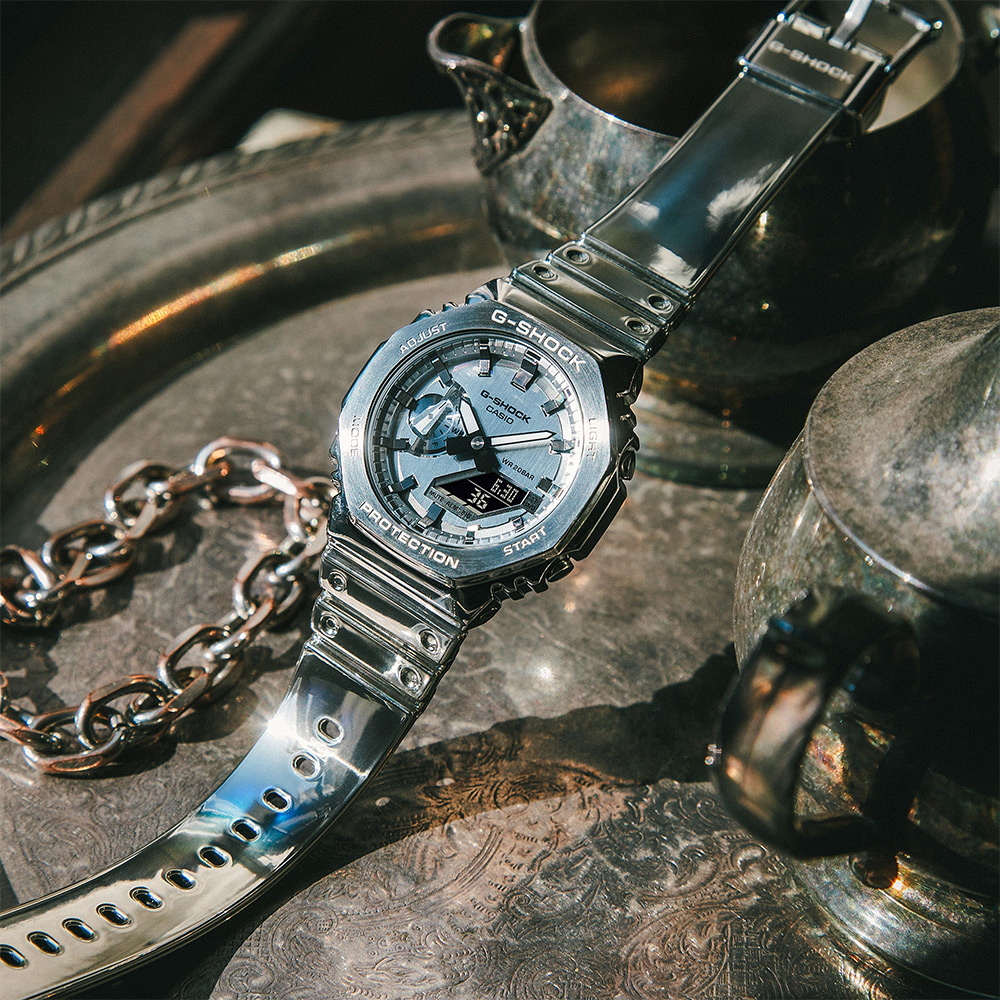 CASIO 卡西歐 G-SHOCK 金屬光澤八角造型計時錶/銀/GM-2100YM-8A