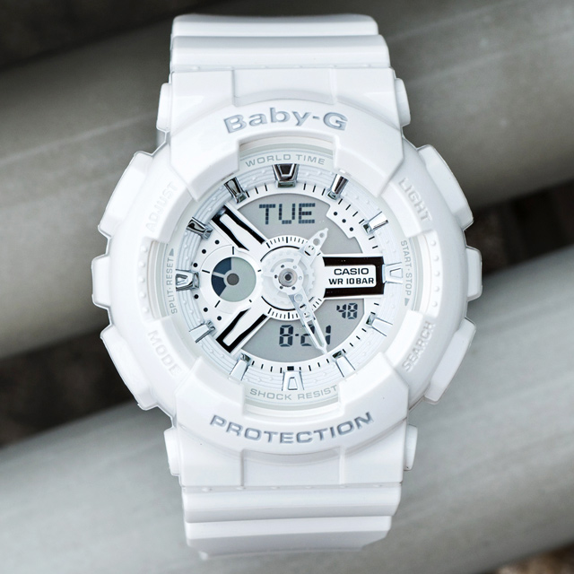 baby-g 白 腕時計 - 腕時計(デジタル)
