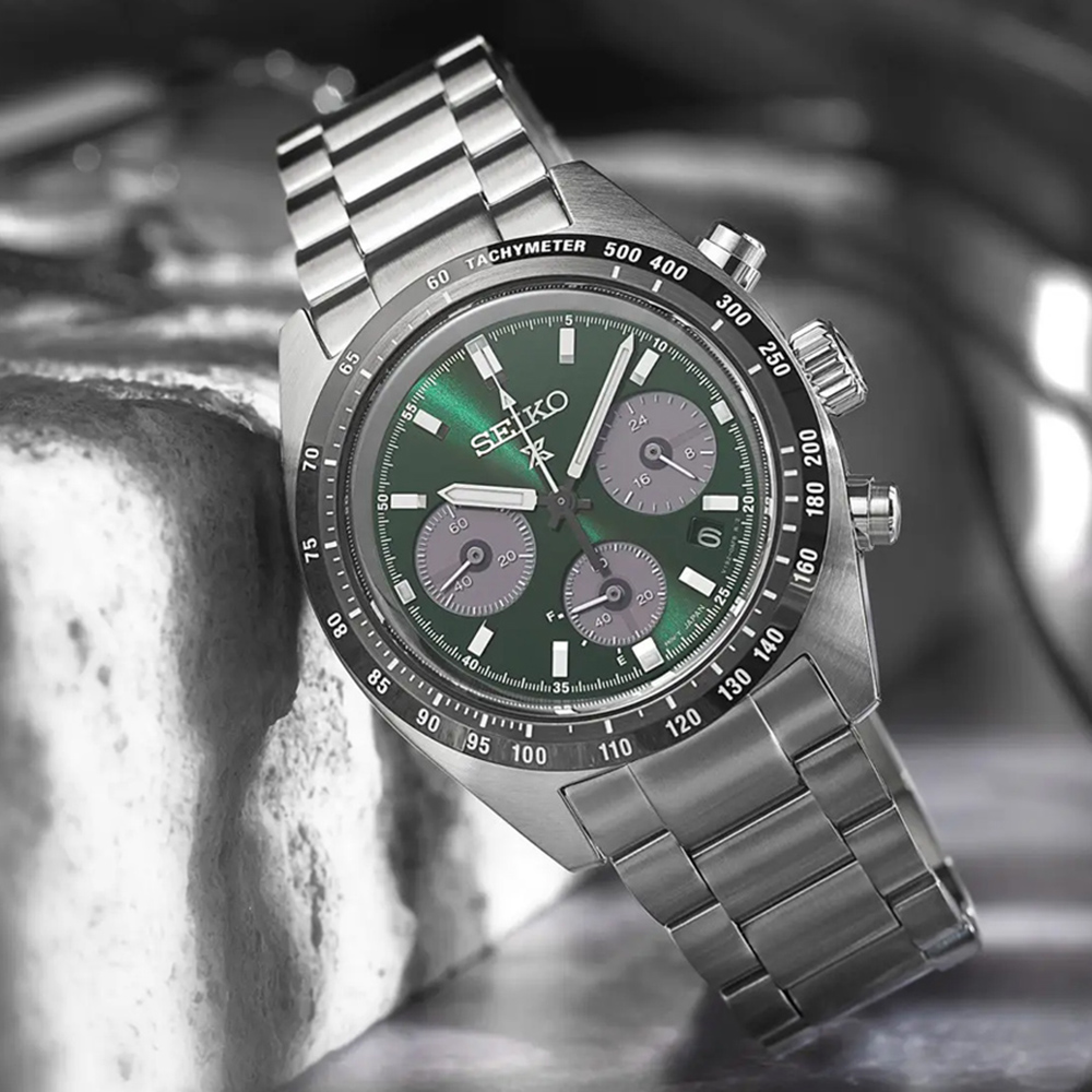 SH9392様 グリーン 28.5 クロノマスター スポーツ グリーン 自動巻き｜ゼニス – oomiya 公式サイト