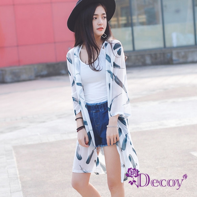 Decoy 雪紡印花七分袖防曬輕薄罩衫外套/白色羽毛