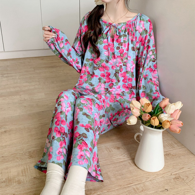 K.W. 現貨棉稠紫玉繽紛炫彩休閒家居服套裝(外出套裝/時尚/運動/長袖)