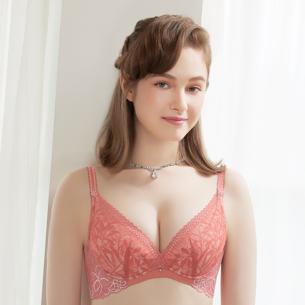 SWEAR 思薇爾 撩波芙蓉光影系列B-E罩軟鋼圈蕾絲包覆女內衣(果乾紅)
