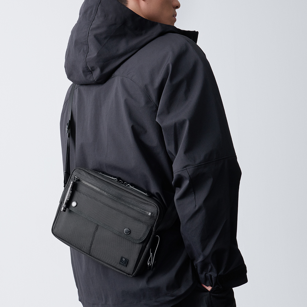 PORTER INTERNATIONAL 自信經典 NEW HEAT系列 斜背包 (黑色)(其他規格)
