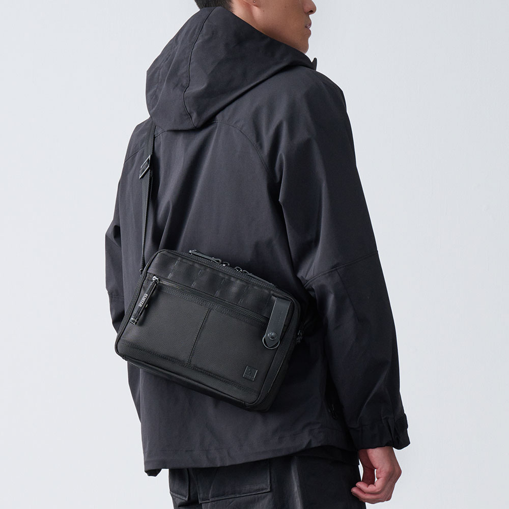 PORTER INTERNATIONAL 自信經典 NEW HEAT系列 斜背包 (黑色)(其他規格)