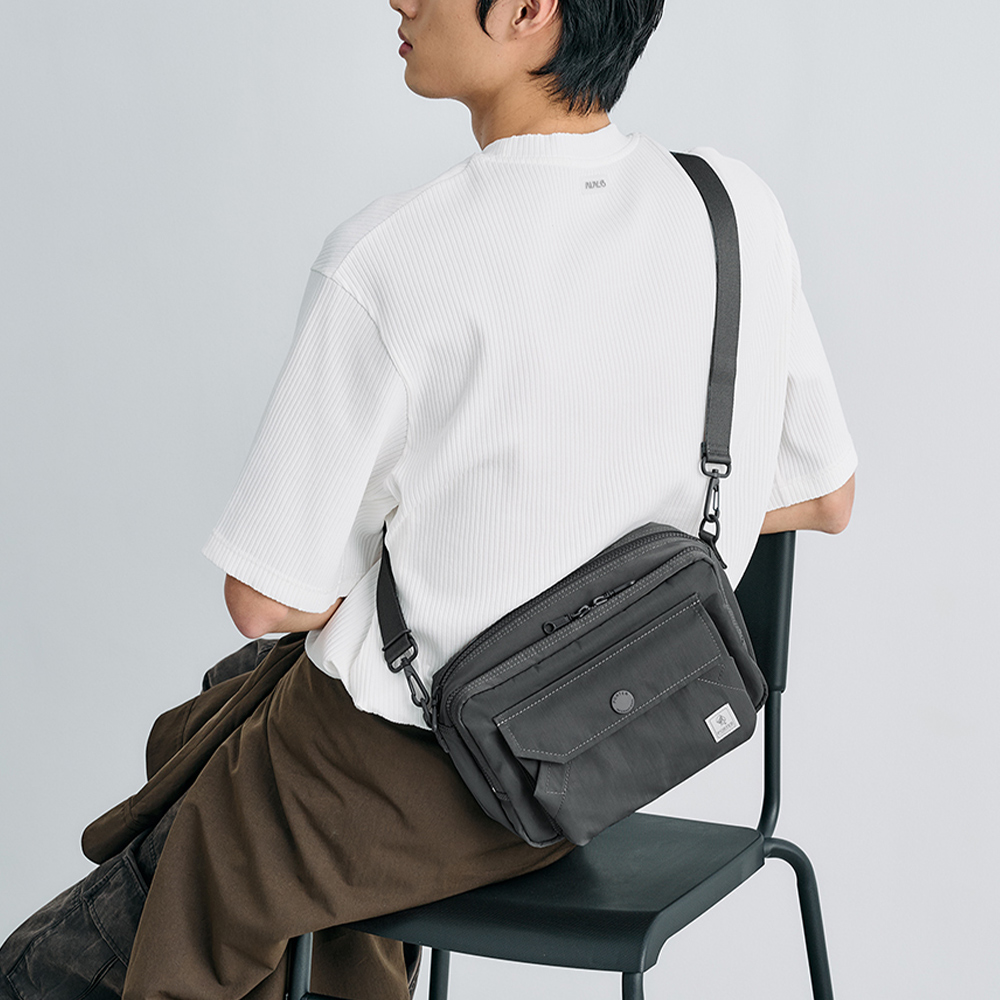 PORTER INTERNATIONAL 精粹休閒 LAPSE系列 雙層斜背包(灰色)