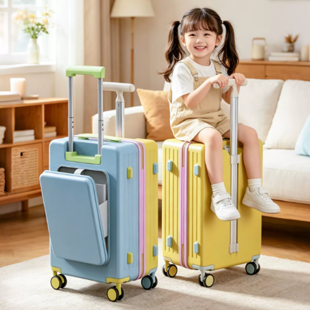 【設彩】24寸寶寶可坐騎行李箱 登機拉桿密碼旅行托運箱 遛娃帶娃神器（快開後艙 輕量堅固）