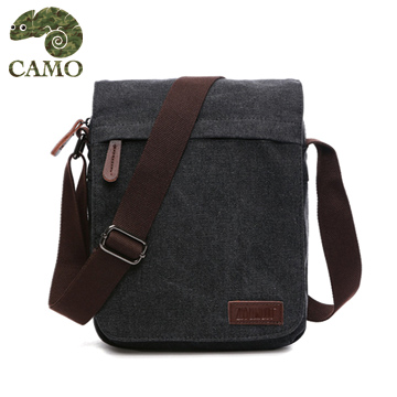 【品樂．CAMO】韓版帆布休閒可擴充側背包(黑)