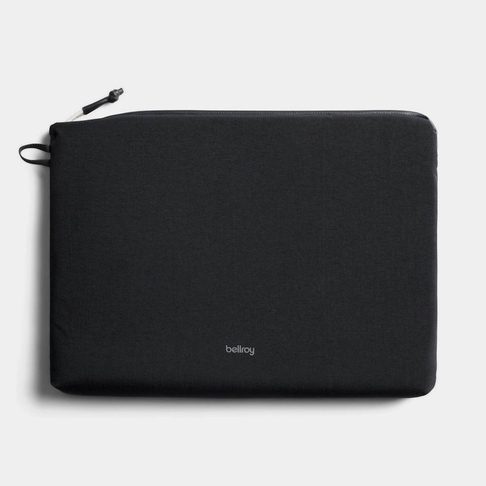Bellroy Lite Laptop 16 吋筆電拉鍊內袋 - 黑色