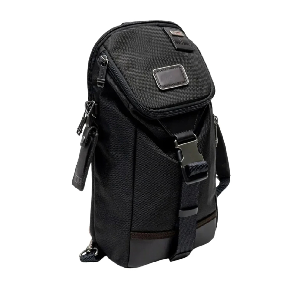 TUMI DFO Fremont Woodland 胸包 - 黑