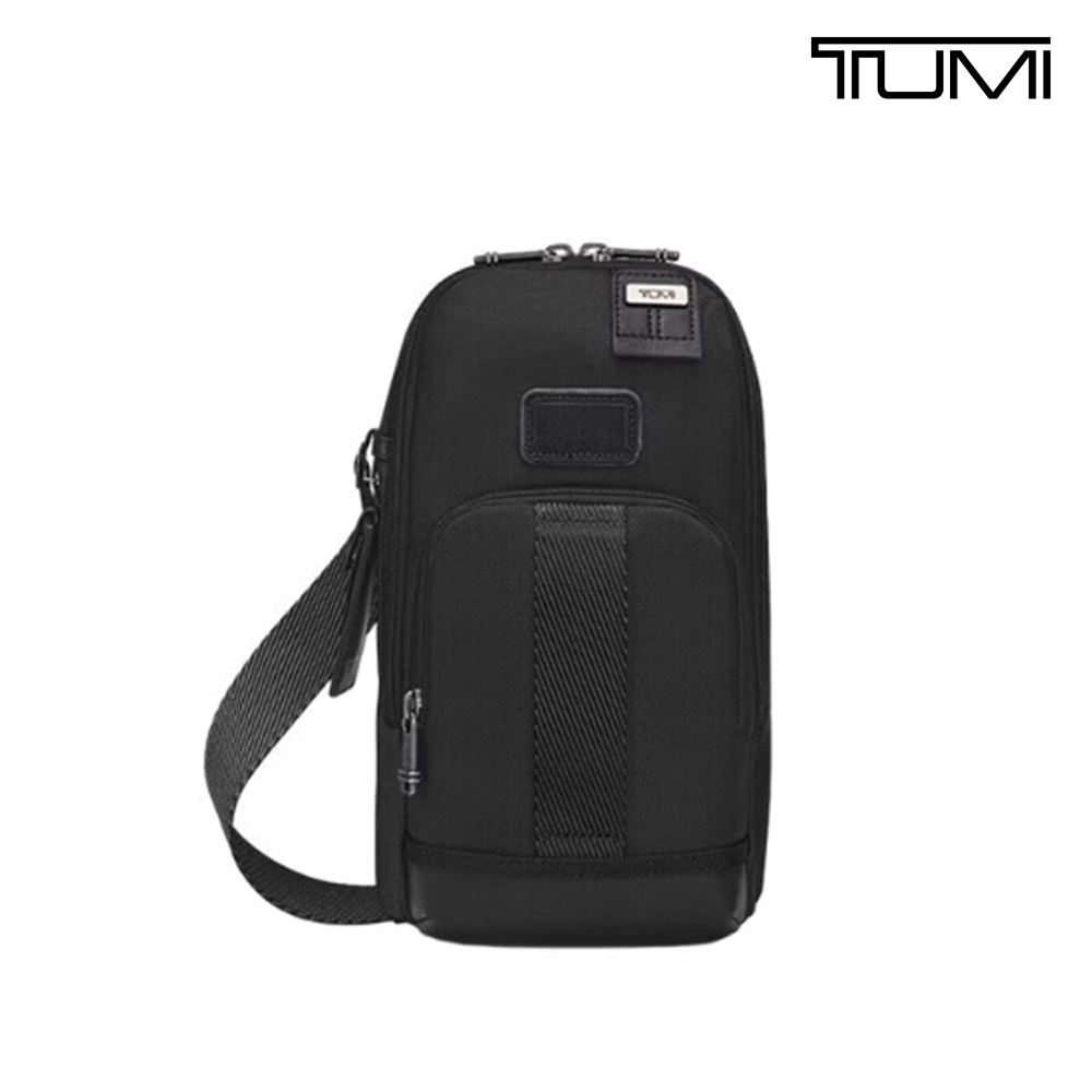 TUMI DFO Fremont Fife 纖薄胸包 - 黑