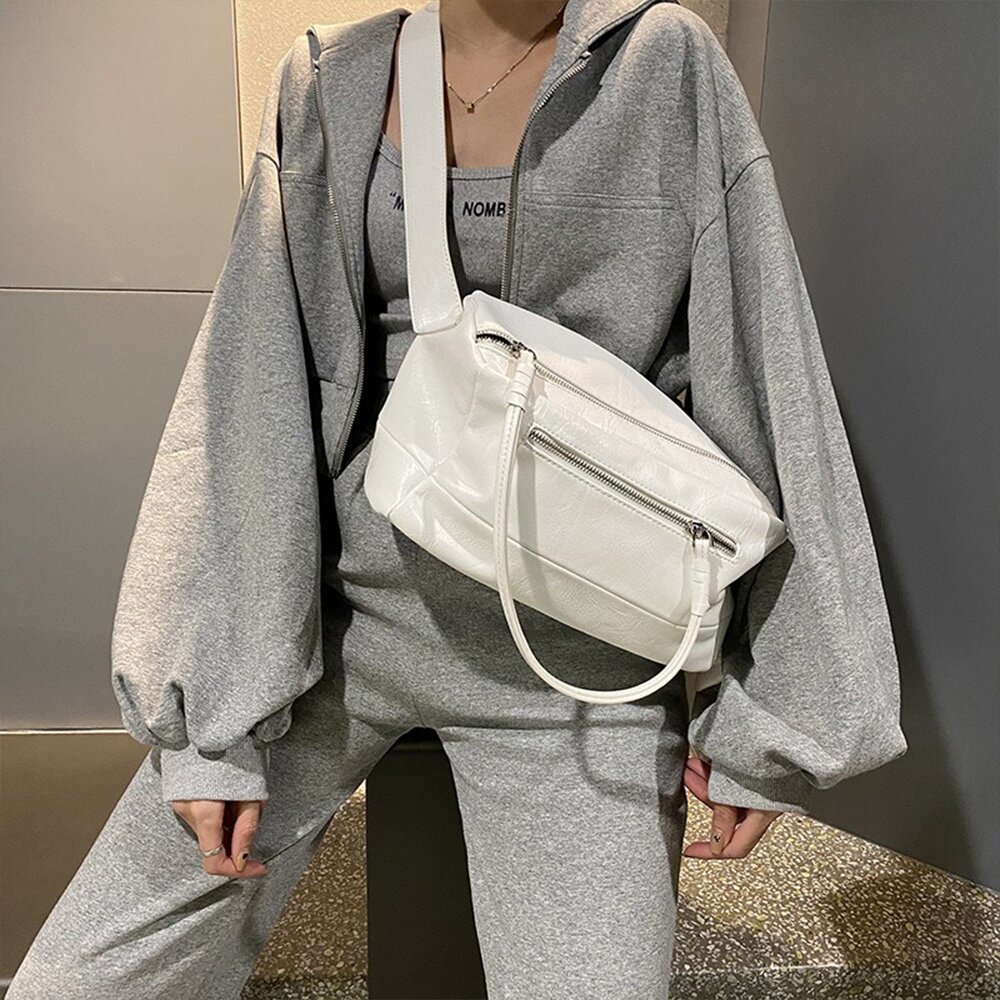 MoonDy 包包 側背包 包包女 大容量包包 單肩包 軟皮包包 大包包 健身包 個性包包 日系包包 613