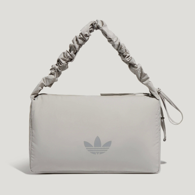 adidas 愛迪達 Adidas 愛迪達 Cld Bag L LI3262 側背包 肩背 斜背 雲朵包 淺灰