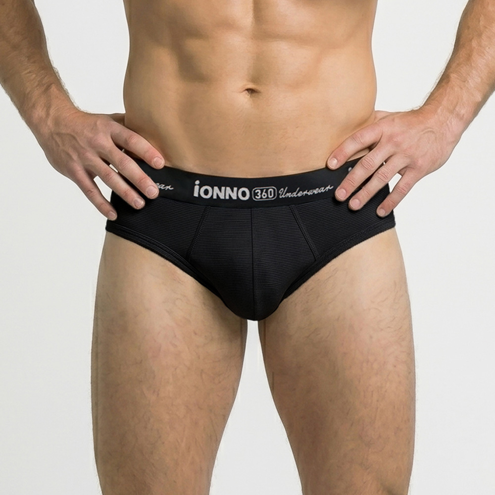 EASY SHOP iONNO-冰沙360-奈米涼爽冰絲男士三角內褲-經典黑