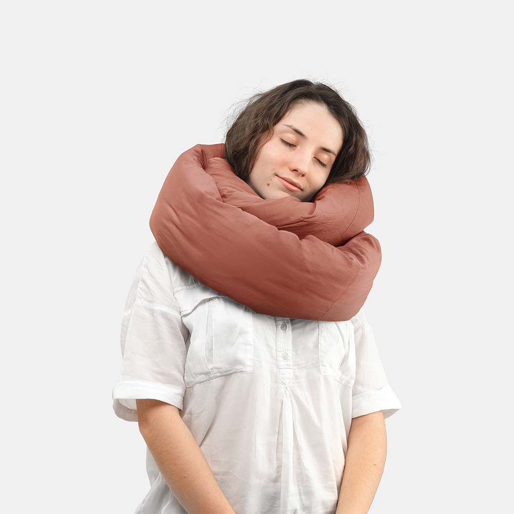 Infinity Pillow 百變頸枕 (紅陶棕)