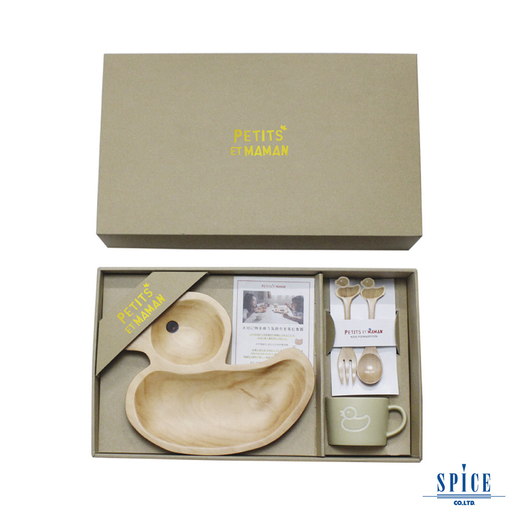 SPICE 【日本】 OF LIFE PETTIT MAMAN 兒童天然木餐具禮盒套組 (餐盤/ 馬克杯/ 叉子&湯匙)- 鴨子造型可愛