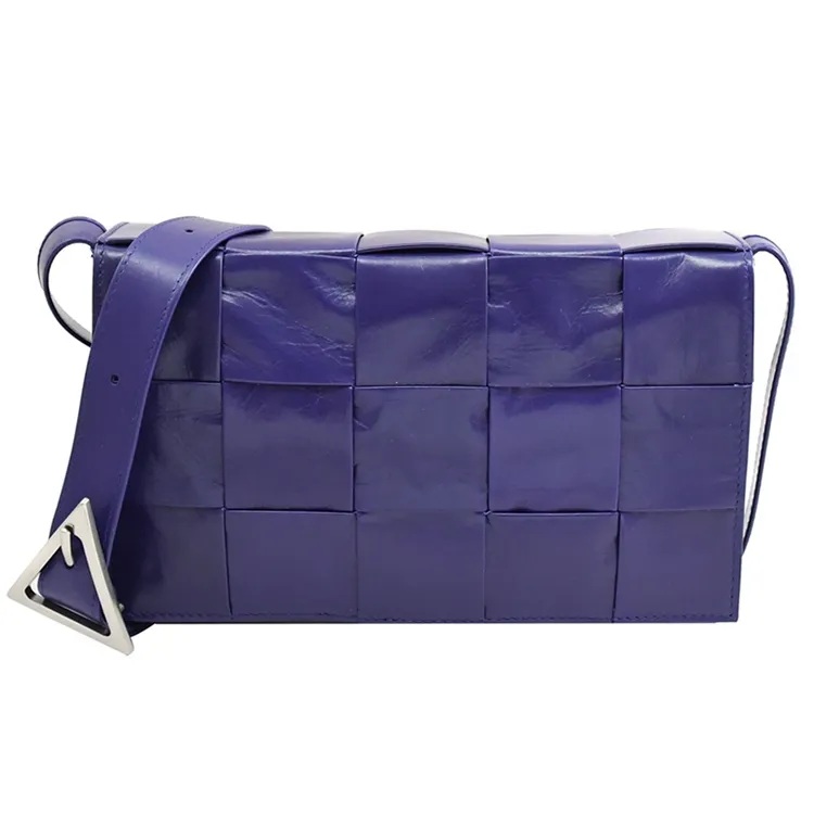 BOTTEGA VENETA 寶緹嘉 667298 Cassette 大格編織斜背包.深紫