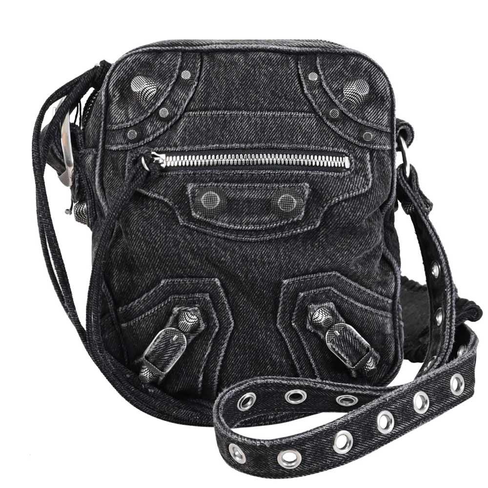 BALENCIAGA 巴黎世家 Le Cagole 鉚釘水洗丹寧布斜背包.黑