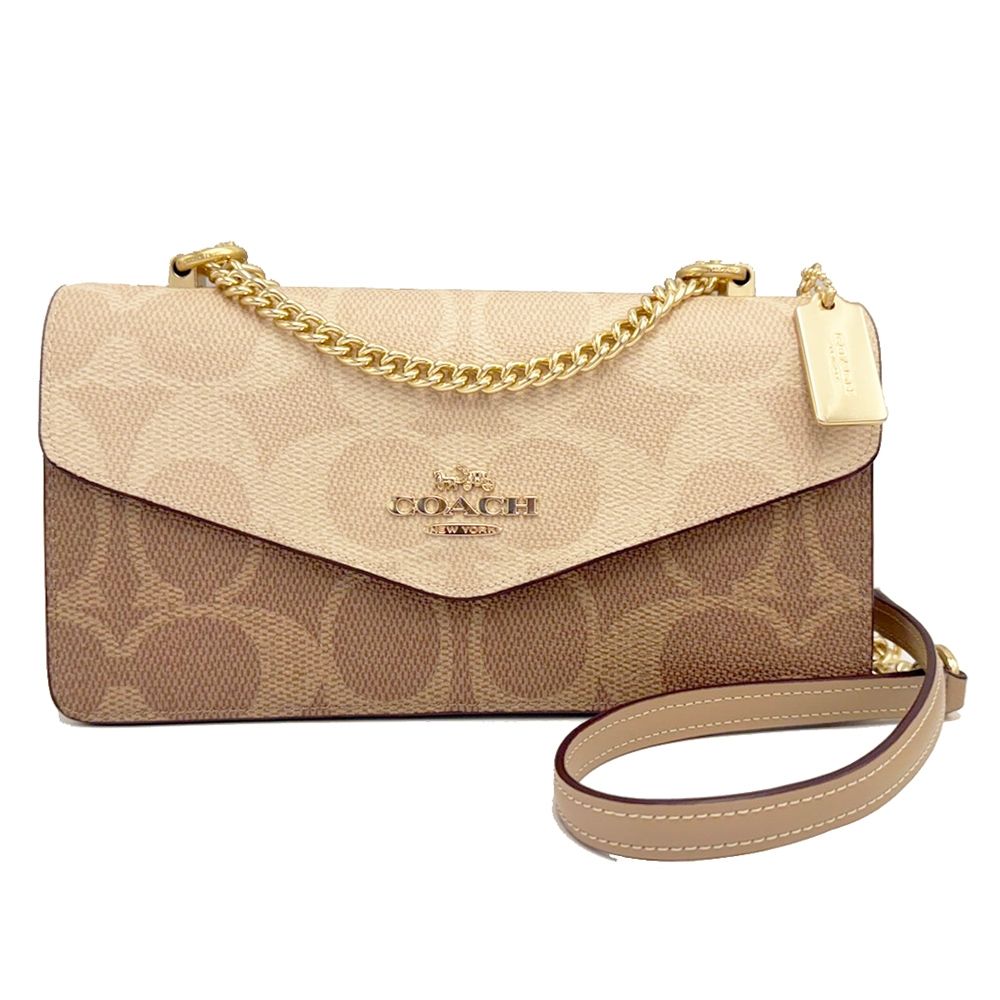 COACH 蔻馳 C LOGO鏈帶斜背兩用掀蓋信封風琴包(米白/奶茶)