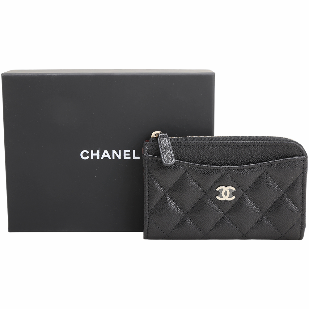 CHANEL 香奈兒 雙C銀釦 菱格衍縫粒紋牛皮L型拉鍊卡片夾 零錢包(黑色 AP3179)