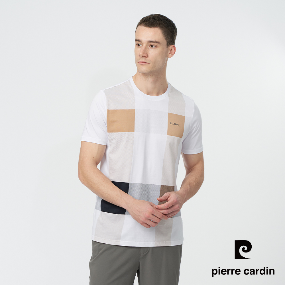 Pierre Cardin 皮爾卡登 男款 棉混胸前印大格圓領衫T恤-卡其色 (5247281-84)
