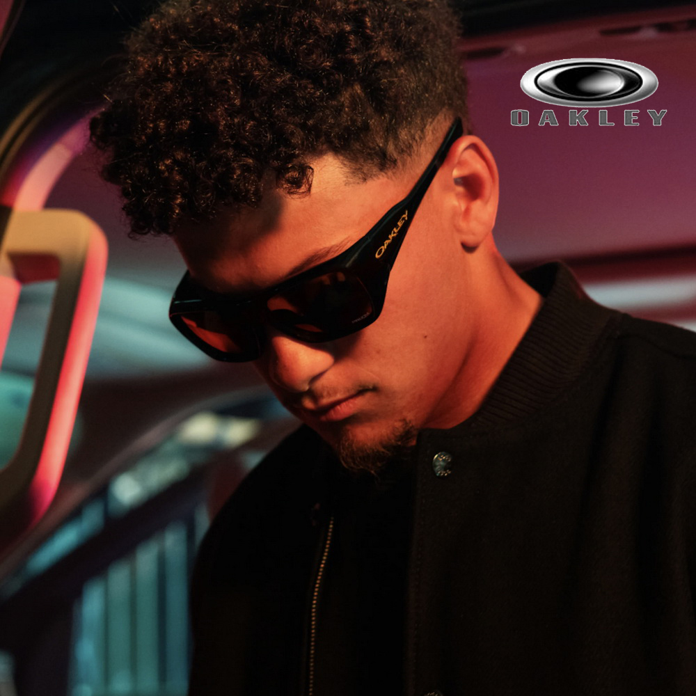 OAKLEY 奧克利 Chaminade 運動包覆太陽眼鏡 OO9492 01 亮黑框Prizm色控水銀鍍膜鏡片 公司貨