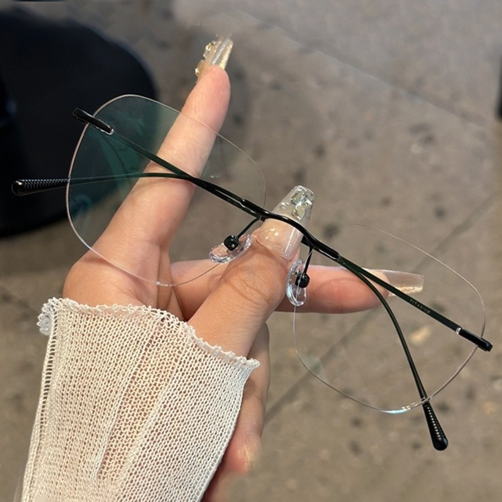 LEESA 凱莉流行商品館 眼鏡架 素顏眼鏡 眼鏡 無邊框眼鏡 眼鏡女 純鈦鏡框 眼鏡框 042