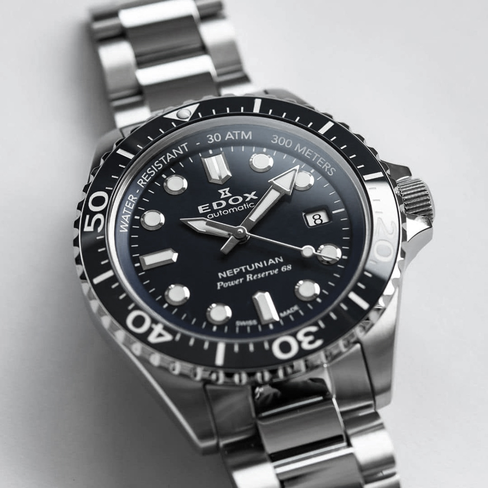 EDOX 伊度Neptunian 海神68H超動能300米潛水機械錶-黑/42mm E80801.3NM
