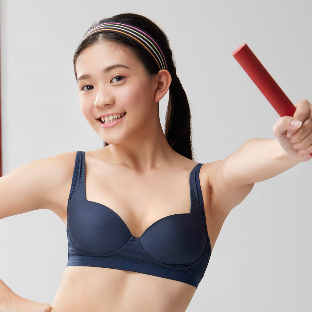 BeenTeen 嬪婷 -FTC輕涼運動系列 D:M-LL無鋼圈運動胸罩(深橄欖)-BBB313K1