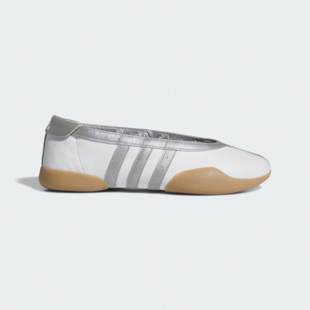 adidas 愛迪達 Adidas 愛迪達 Taekwondo Mei Ballet JQ6438 女 芭蕾風 休閒鞋 薄底 舒適 白 銀