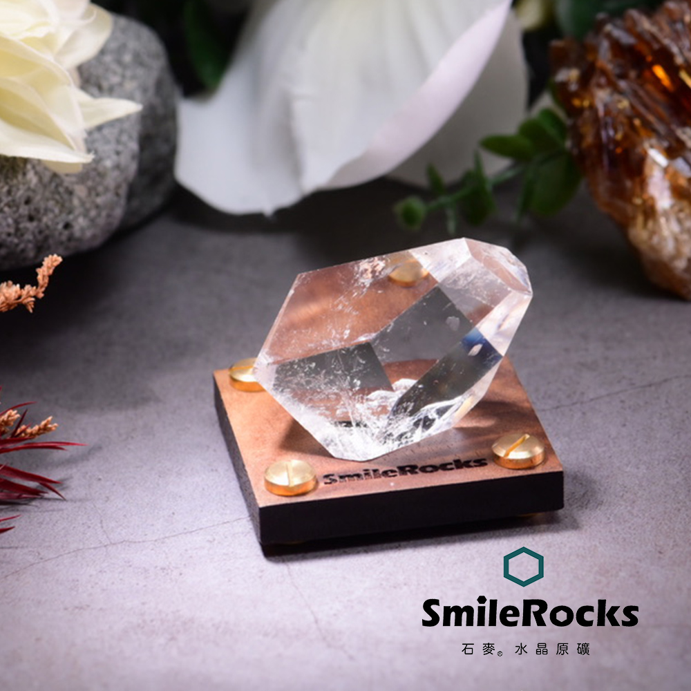 上手家居刺蝟白水晶簇-7cm(淨化水晶/消磁水晶/消磁石/水晶擺件/風水