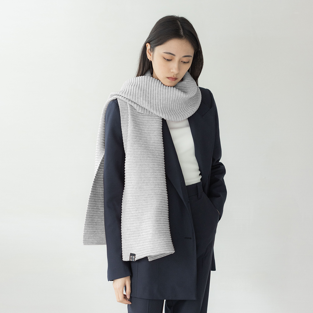 北歐櫥窗 Design House Stockholm 褶毛絨長圍巾(淺灰)