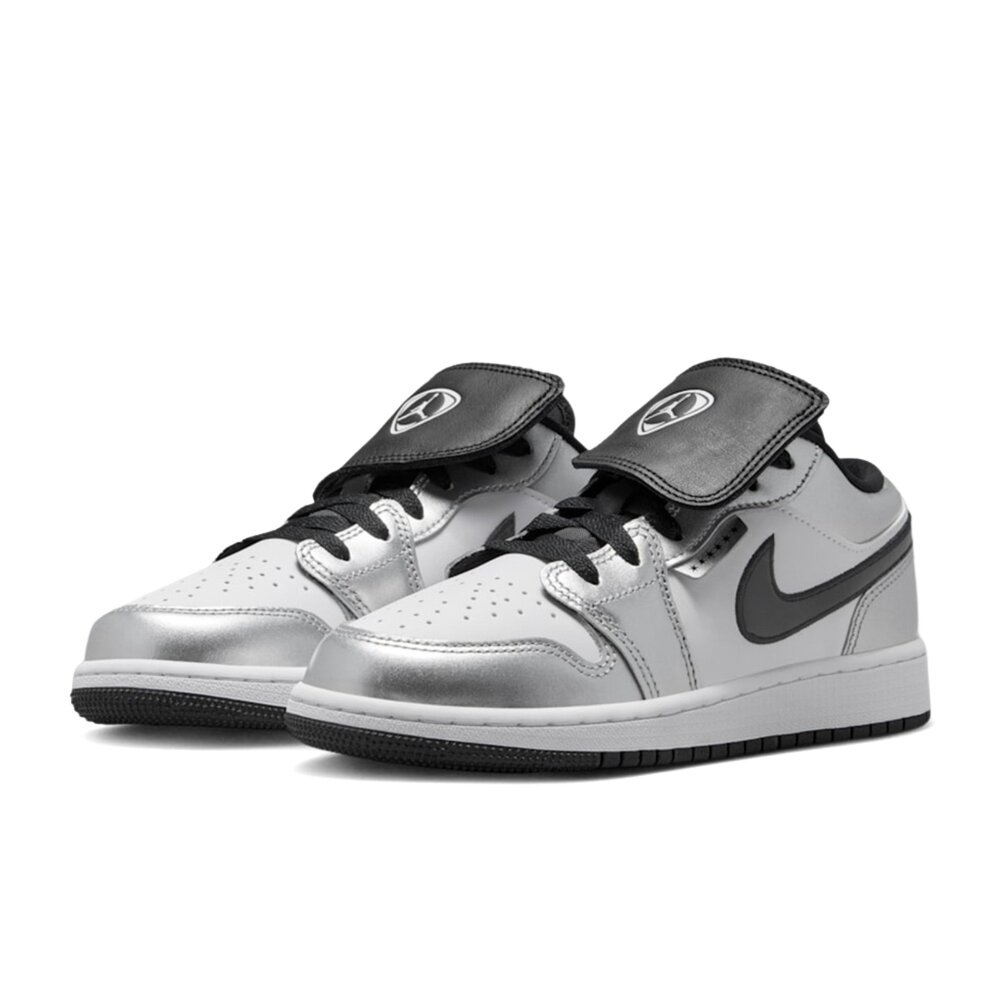 NIKE 耐吉 Air Jordan 1 Low SE 金屬銀 GS 翻蓋鞋舌 金屬 休閒鞋 運動鞋 大童鞋 IR2310-100