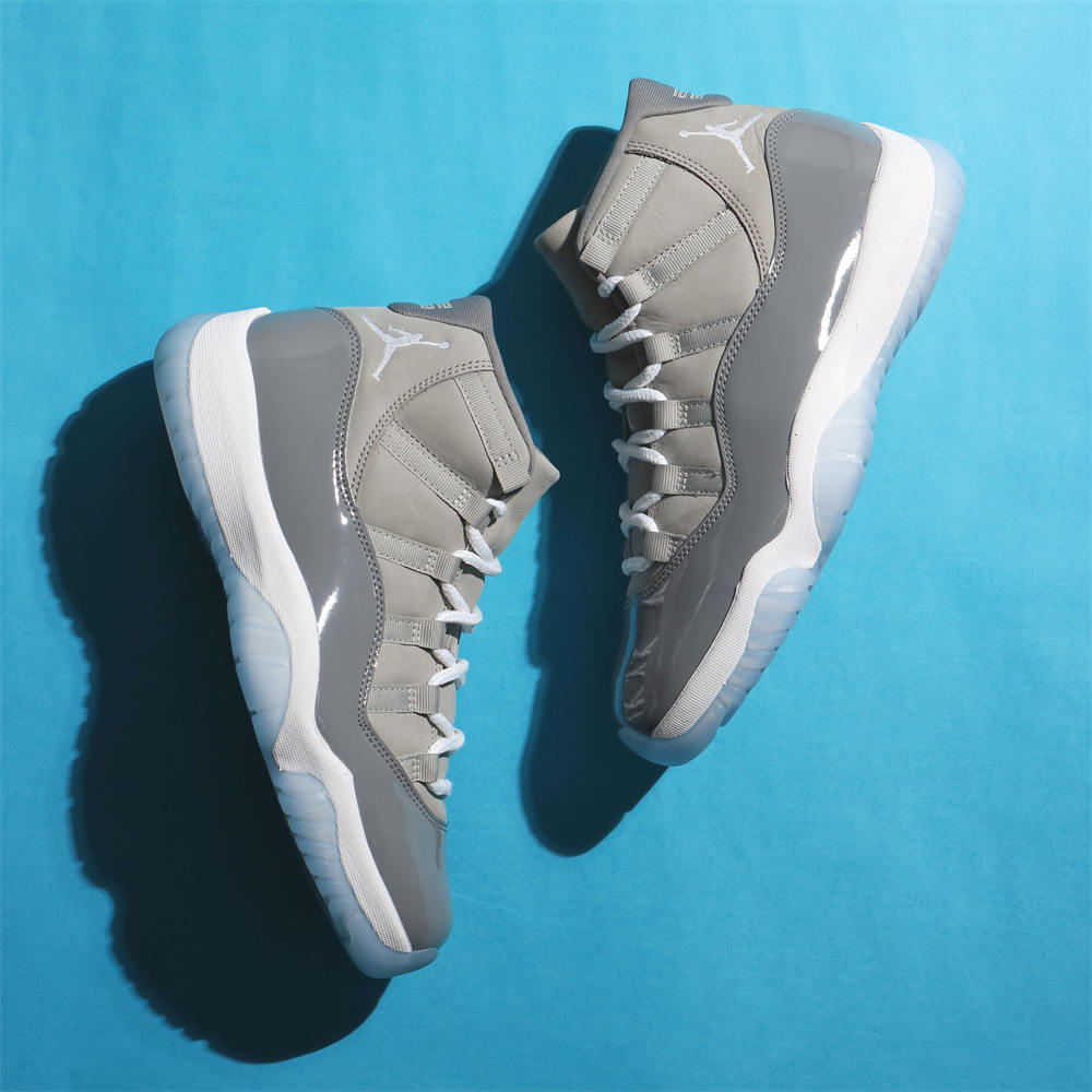 新品 NIKE AIR JORDAN11 Cool Grey 28.5cm-