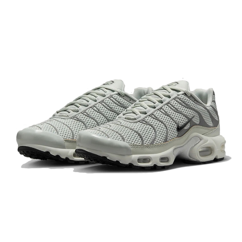 NIKE 耐吉 W Air Max Plus 灰白 FV8480-002