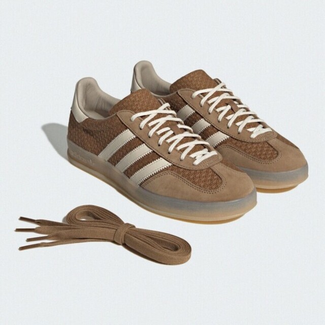 adidas 愛迪達 Adidas Gazelle Indoor JR8851 男女 運動休閒鞋 麂皮 果凍底 舒適 棕 米白
