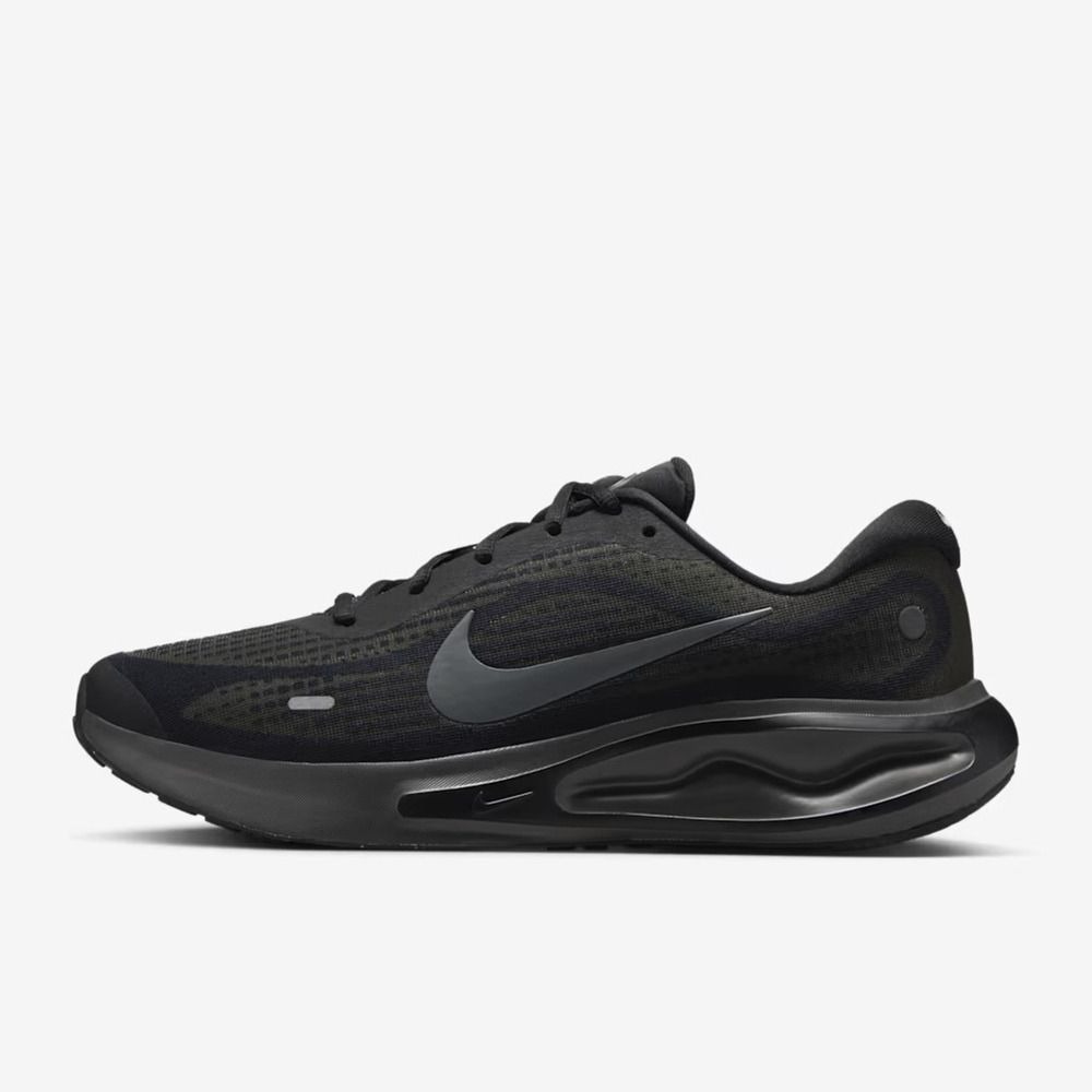 NIKE 耐吉 NIKE 慢跑鞋 JOURNEY RUN 全黑 緩震 運動鞋 男 FN0228-009