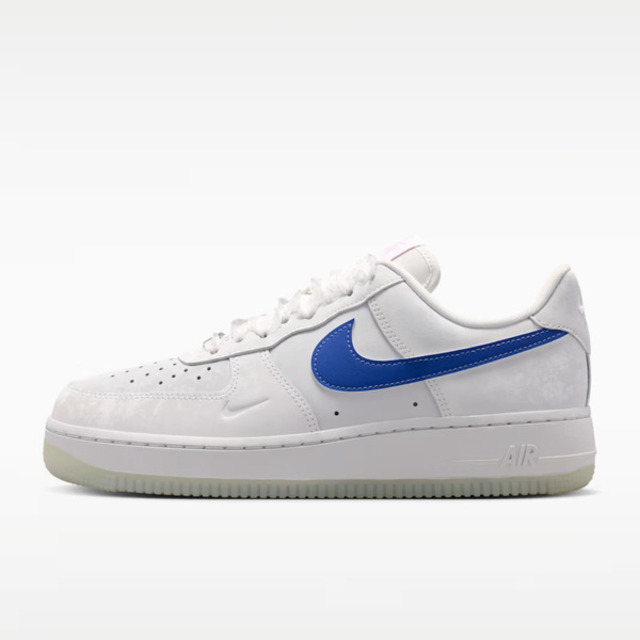 NIKE 耐吉 Nike 耐吉 WMNS Air Force 1 07 LV8 IW1235-121 女 休閒鞋 白藍 丁香紫